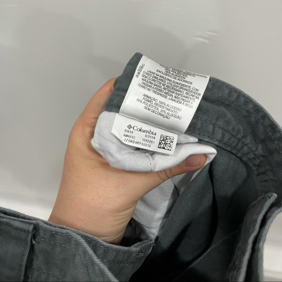 Columbia Roc II Short Grey Cargo 44w10L Omni-Shade - Picture 8 of 8